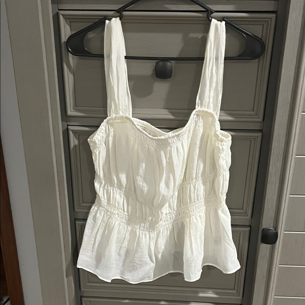 H&M Cream Sleeveless Blouse